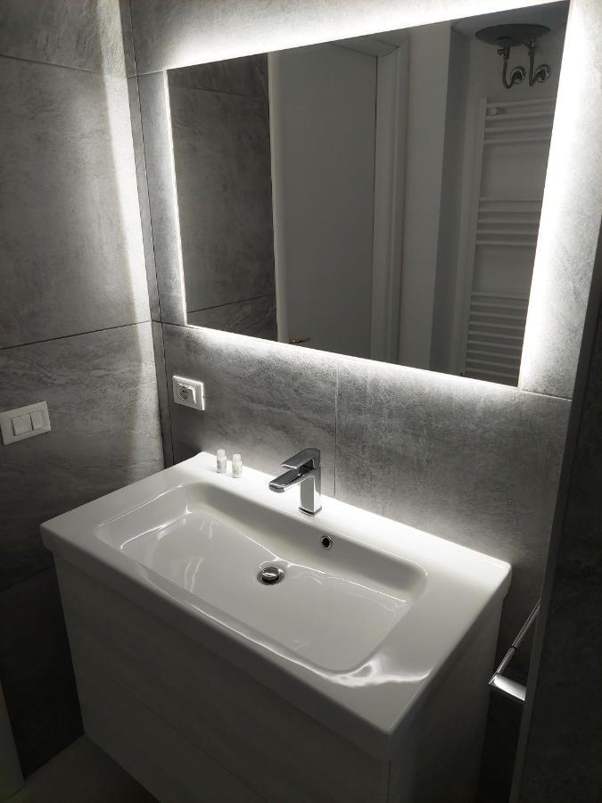 Conte Rosso Apartment Rome Luaran gambar