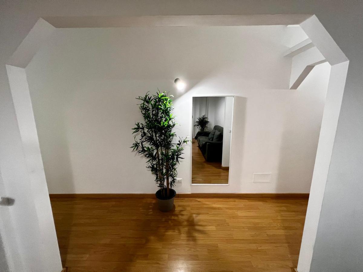 Conte Rosso Apartment Rome Luaran gambar