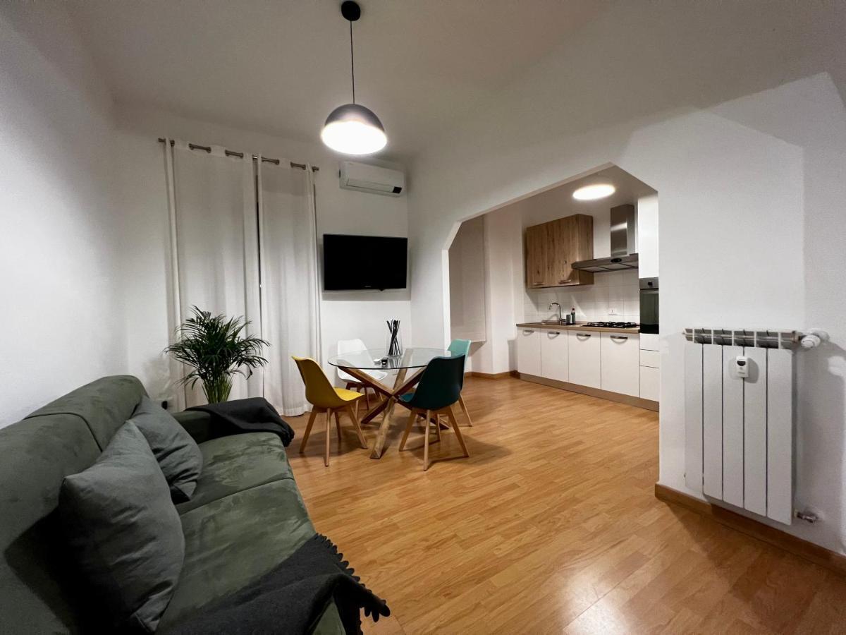 Conte Rosso Apartment Rome Luaran gambar